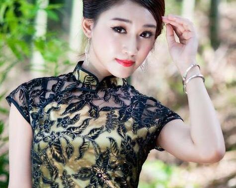 不知火舞vs精子外星人在哪玩：游戏探索指南