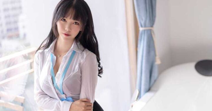 利世写真套图：捕捉光影下的绝美瞬间
