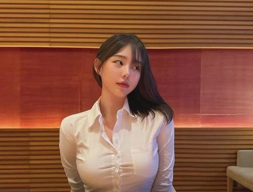 韩国美女照片：探索韩国时尚与美丽的视觉盛宴