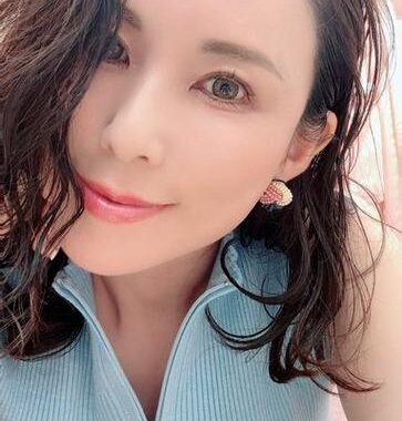 水野优香在线：揭秘日本知名模特的璀璨之路