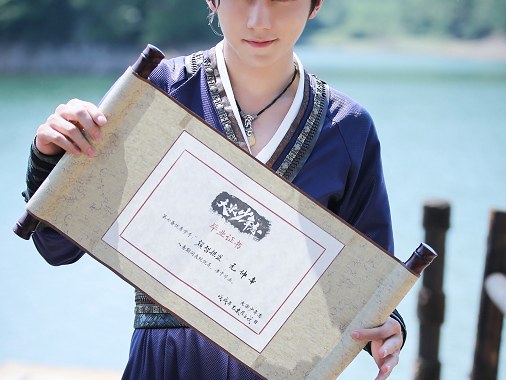 张新成演过的电视剧：从青春校园到现实题材的精彩演绎