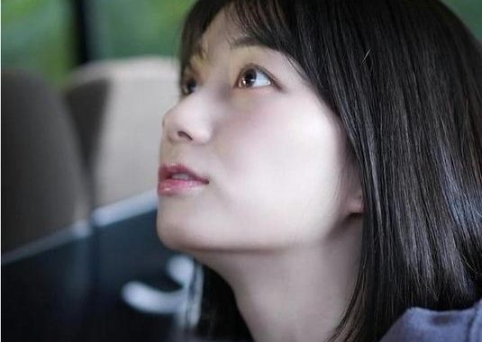 瀬戸环奈无修正：深入解析其演艺生涯与独特魅力
