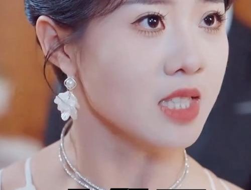 她的夜舞曲短剧免费：探索梦幻舞台背后的故事